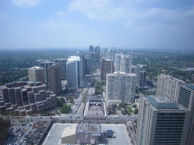 4020 - 5 Sheppard Ave E, Condo with 2 bedrooms, 2 bathrooms and 1 parking in Toronto ON | Image 12