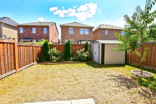 137 Buick Blvd, House detached with 4 bedrooms, 3 bathrooms and 2 parking in Brampton ON | Image 7