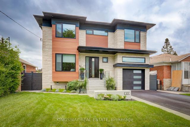 201 Van Dusen Blvd, House detached with 4 bedrooms, 6 bathrooms and 5 parking in Toronto ON | Image 1