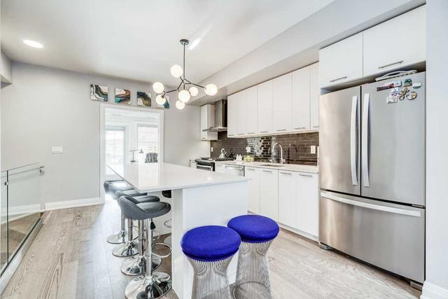 th#4 - 169 Jones Ave, Townhouse with 3 bedrooms, 3 bathrooms and 1 parking in Toronto ON | Image 5