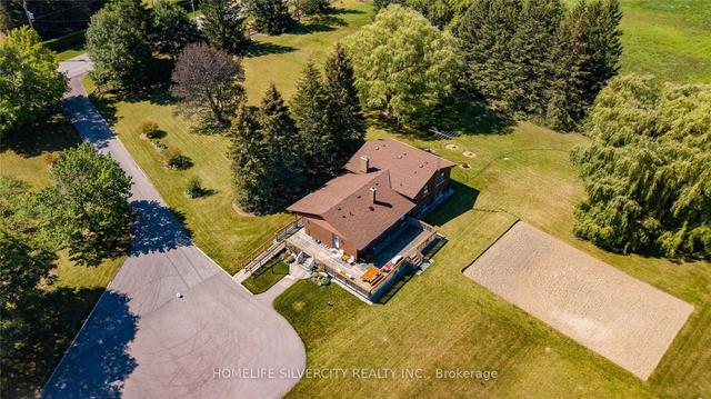 6540 18th Sdrd, House detached with 3 bedrooms, 2 bathrooms and 14 parking in King ON | Image 4