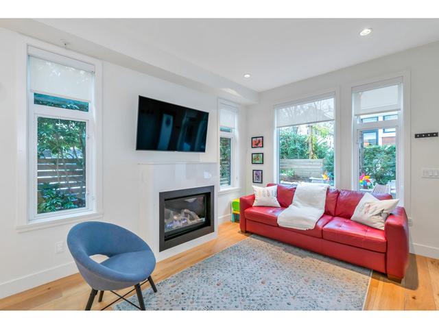 1078 Nicola Street, House attached with 3 bedrooms, 2 bathrooms and 1 parking in Vancouver BC | Image 11
