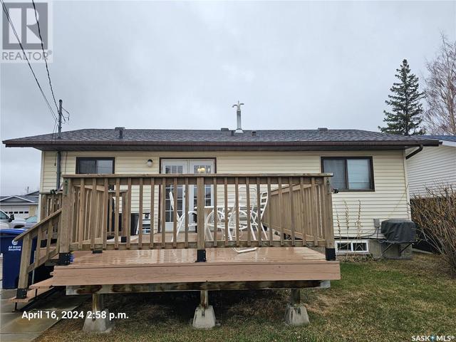 506 5th Street S, House detached with 2 bedrooms, 2 bathrooms and null parking in Martensville SK | Image 31