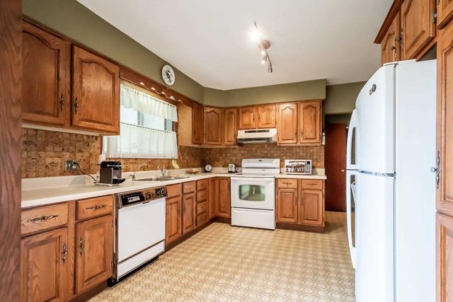 334 Grantham Ave, House detached with 3 bedrooms, 2 bathrooms and 5 parking in St. Catharines ON | Image 21