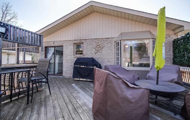 79 Oak Ave, House detached with 2 bedrooms, 2 bathrooms and 8 parking in East Gwillimbury ON | Image 24