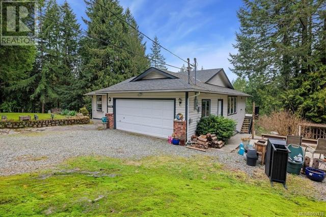 2704 Bonnie Pl, House detached with 6 bedrooms, 4 bathrooms and 6 parking in Cowichan Valley B BC | Image 3