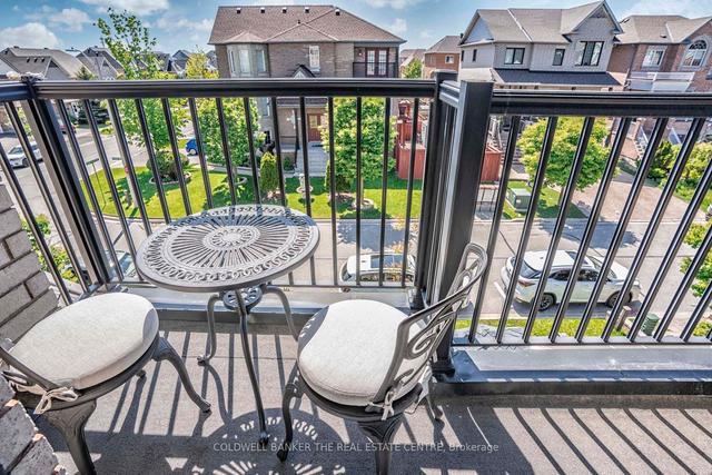 102 Grand Valley Blvd, House detached with 4 bedrooms, 3 bathrooms and 6 parking in Vaughan ON | Image 10