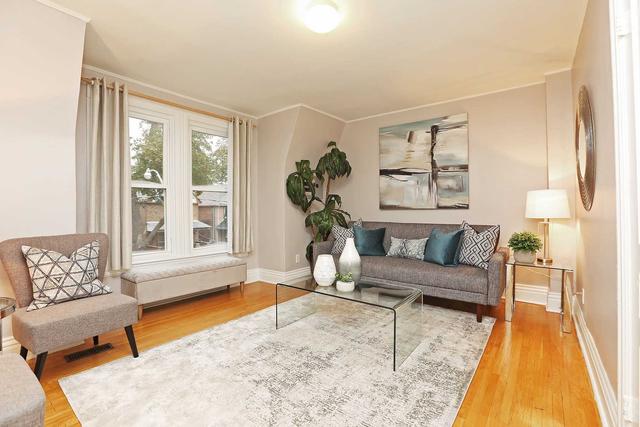 261 Margueretta St, House semidetached with 3 bedrooms, 3 bathrooms and 0 parking in Toronto ON | Image 4
