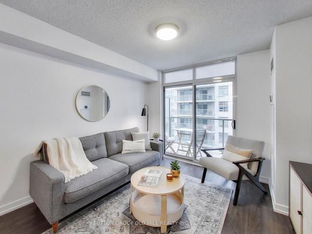 518 - 812 Lansdowne Ave, Condo with 1 bedrooms, 1 bathrooms and 1 parking in Toronto ON | Image 1