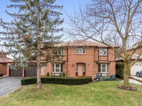 28 Dawnridge Tr, House detached with 4 bedrooms, 4 bathrooms and 6 parking in Brampton ON | Image 1