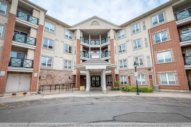 202 - 60 Mendelssohn St, Condo with 1 bedrooms, 1 bathrooms and 1 parking in Toronto ON | Card Image
