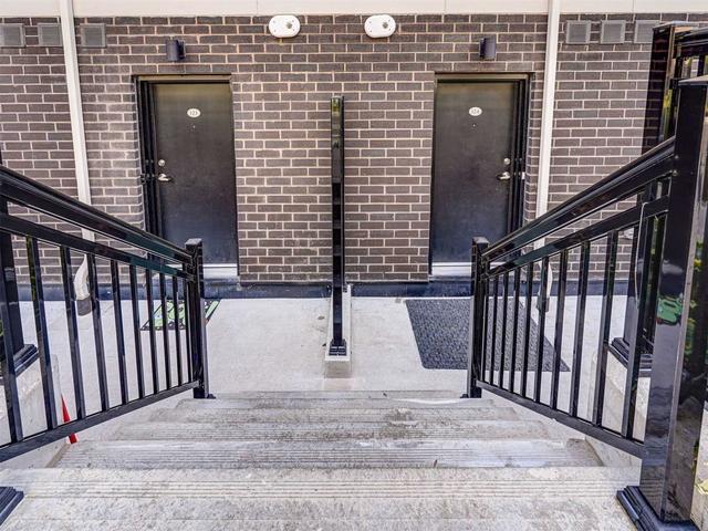 124 - 500 Kingbird Grve, Townhouse with 2 bedrooms, 2 bathrooms and 1 parking in Toronto ON | Image 32