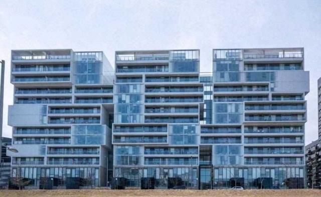 725 - 32 Trolley Cres, Condo with 1 bedrooms, 1 bathrooms and 0 parking in Toronto ON | Card Image