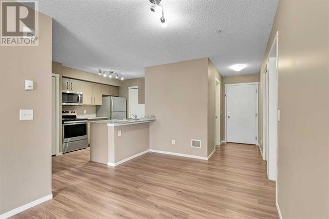1205, - 4641 128 Avenue Ne, Condo with 2 bedrooms, 2 bathrooms and 1 parking in Calgary AB | Image 10