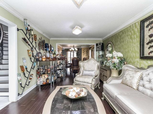 6 Butlers Crt, House detached with 5 bedrooms, 4 bathrooms and 9 parking in Brampton ON | Image 37