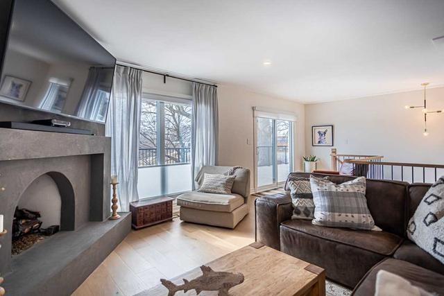 902 Park Ave W, House detached with 3 bedrooms, 3 bathrooms and 8 parking in Burlington ON | Image 5