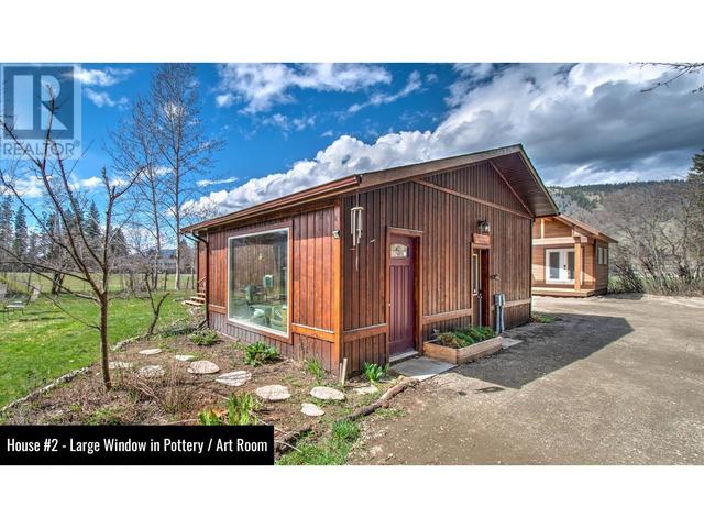 451 Whitevale Road, House detached with 2 bedrooms, 2 bathrooms and 10 parking in North Okanagan D BC | Image 14