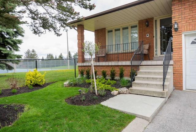 84 Marieta St, House detached with 3 bedrooms, 3 bathrooms and 4 parking in Vaughan ON | Image 23