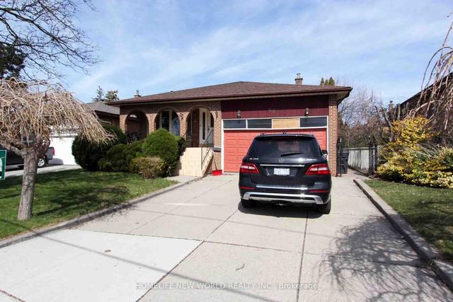 62 Patrick Blvd, House detached with 4 bedrooms, 5 bathrooms and 6 parking in Toronto ON | Image 1