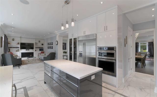 10 Oakcrest Ave, House detached with 4 bedrooms, 7 bathrooms and 9 parking in Markham ON | Image 7