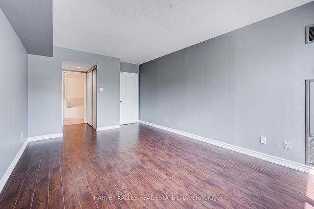 212 - 120 Promenade Circ, Condo with 2 bedrooms, 2 bathrooms and 1 parking in Vaughan ON | Image 30