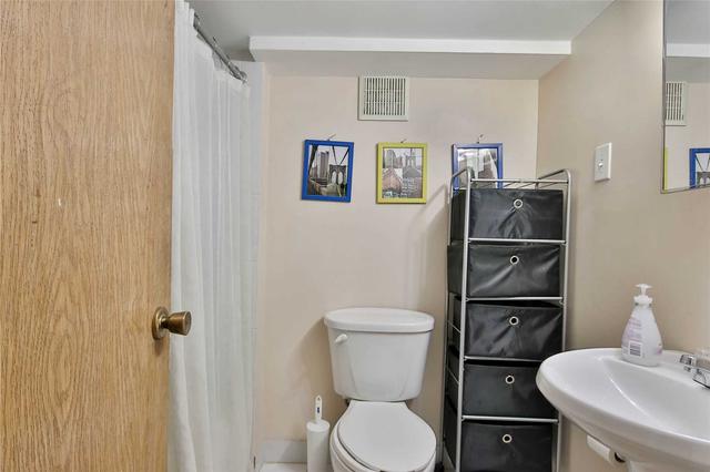 31 Victor Ave, House semidetached with 4 bedrooms, 2 bathrooms and 0 parking in Toronto ON | Image 17