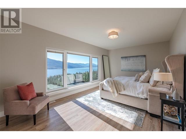 132 Skaha Hills Drive, House detached with 3 bedrooms, 2 bathrooms and 2 parking in Penticton 1 BC | Image 15