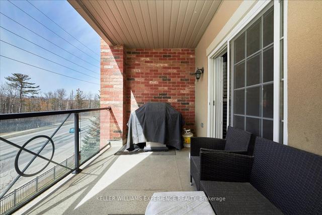 201 - 39 Ferndale Dr S, Condo with 3 bedrooms, 2 bathrooms and 1 parking in Barrie ON | Image 6