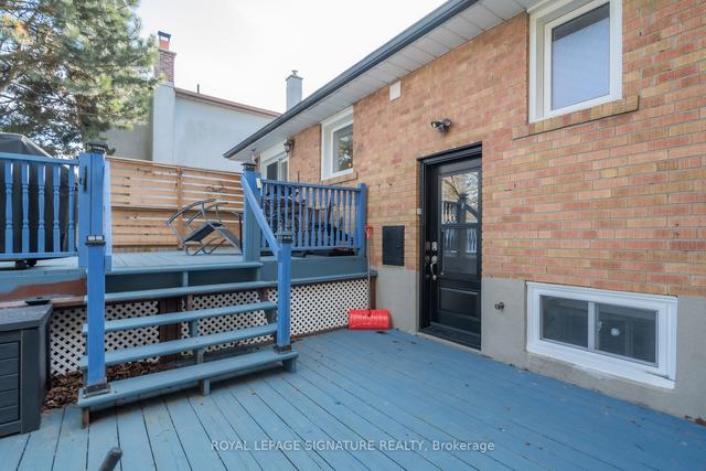 25 Scarborough Heights Blvd, House detached with 3 bedrooms, 2 bathrooms and 3 parking in Toronto ON | Image 20