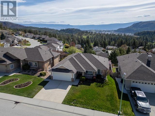 2264 Shannon Hills Drive, House detached with 3 bedrooms, 3 bathrooms and 4 parking in West Kelowna BC | Image 40