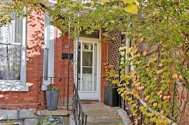 66 Oxford St, House semidetached with 4 bedrooms, 3 bathrooms and 0 parking in Toronto ON | Image 12