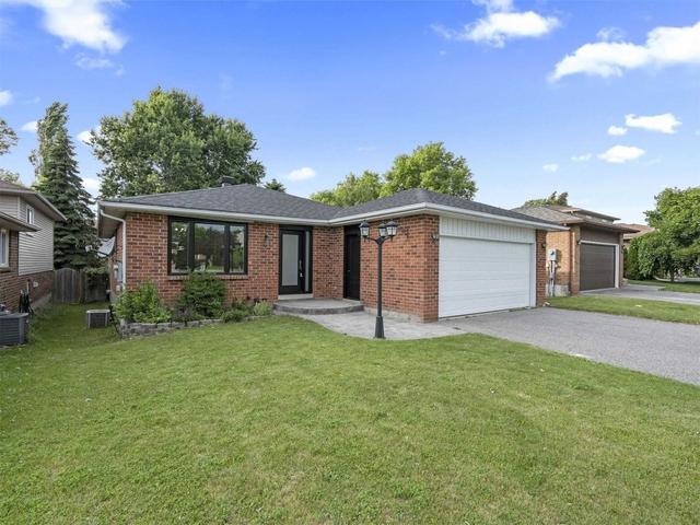 38 Northgate Dr, House detached with 3 bedrooms, 2 bathrooms and 4 parking in Bradford West Gwillimbury ON | Image 34