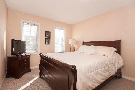 unit 6 - 2 Sir Lou Dr, Townhouse with 3 bedrooms, 2 bathrooms and 2 parking in Brampton ON | Image 6