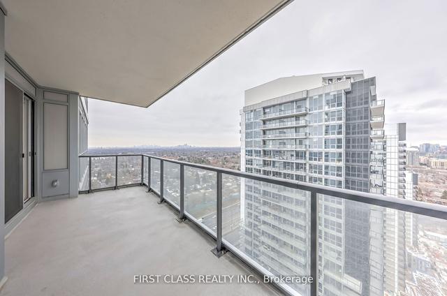 3505 - 95 Mcmahon Dr, Condo with 2 bedrooms, 2 bathrooms and 1 parking in Toronto ON | Image 11