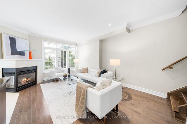 45 Bloorview Pl, Townhouse with 4 bedrooms, 4 bathrooms and 4 parking in Toronto ON | Image 11