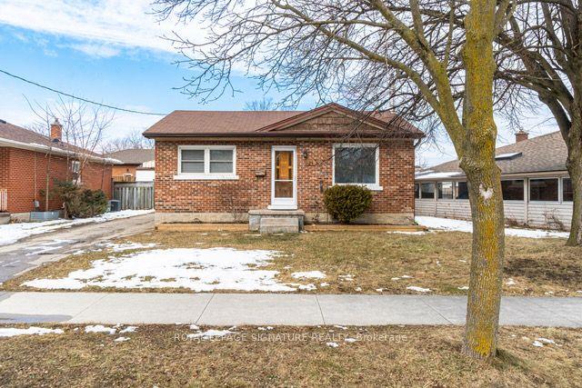 24 Donley St, House detached with 2 bedrooms, 2 bathrooms and 4 parking in Kitchener ON | Image 12