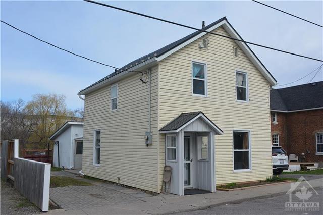 45 Carleton Street, House detached with 3 bedrooms, 2 bathrooms and 2 parking in Mississippi Mills ON | Image 15