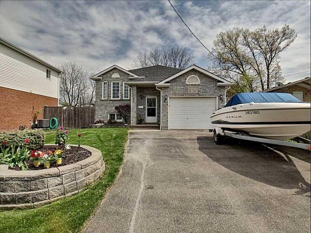 11 Shellard Lane, House detached with 2 bedrooms, 2 bathrooms and 6 parking in Brantford ON | Image 1