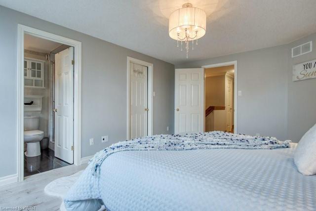 2 Bond Court, House detached with 4 bedrooms, 3 bathrooms and 4 parking in Guelph ON | Image 30