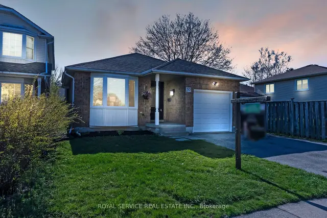 30 Prout Dr, House detached with 2 bedrooms, 2 bathrooms and 3 parking in Clarington ON | Image 1
