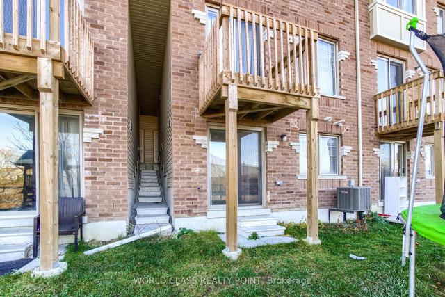 86 Davenfield Circ N, House attached with 3 bedrooms, 4 bathrooms and 3 parking in Brampton ON | Image 33