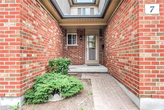 7 - 1199 Reardon Boulevard, House attached with 3 bedrooms, 1 bathrooms and 2 parking in London ON | Image 21