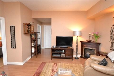 101 - 308 Watson Pkwy N, Condo with 3 bedrooms, 2 bathrooms and 1 parking in Guelph ON | Image 7