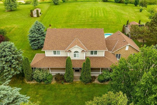 4 Featherstone Avenue, House detached with 3 bedrooms, 2 bathrooms and 6 parking in Haldimand County ON | Image 2