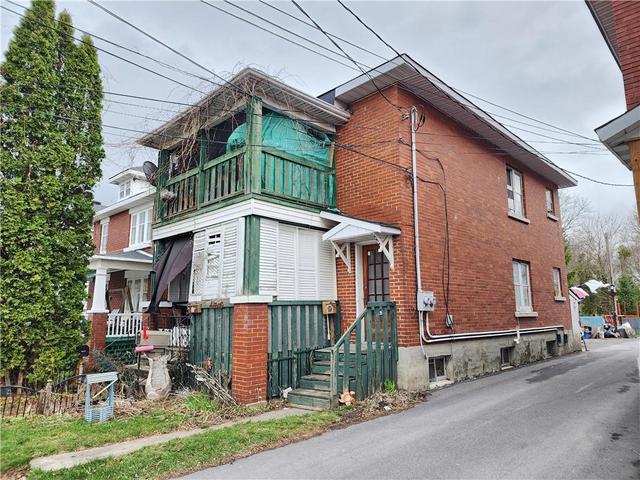 229 First Street W, Home with 0 bedrooms, 0 bathrooms and 4 parking in Cornwall ON | Image 3