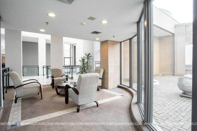 207 - 1 Hickory Tree Rd, Condo with 1 bedrooms, 1 bathrooms and 1 parking in Toronto ON | Image 5