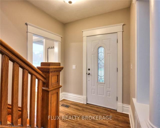 269 Main St, House detached with 7 bedrooms, 4 bathrooms and 6 parking in Cambridge ON | Image 7