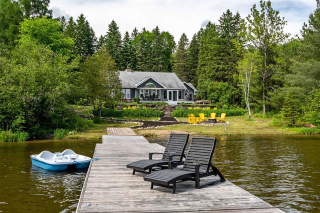 1075 Sawmill Lane, House detached with 1 bedrooms, 4 bathrooms and 10 parking in Lake of Bays ON | Card Image