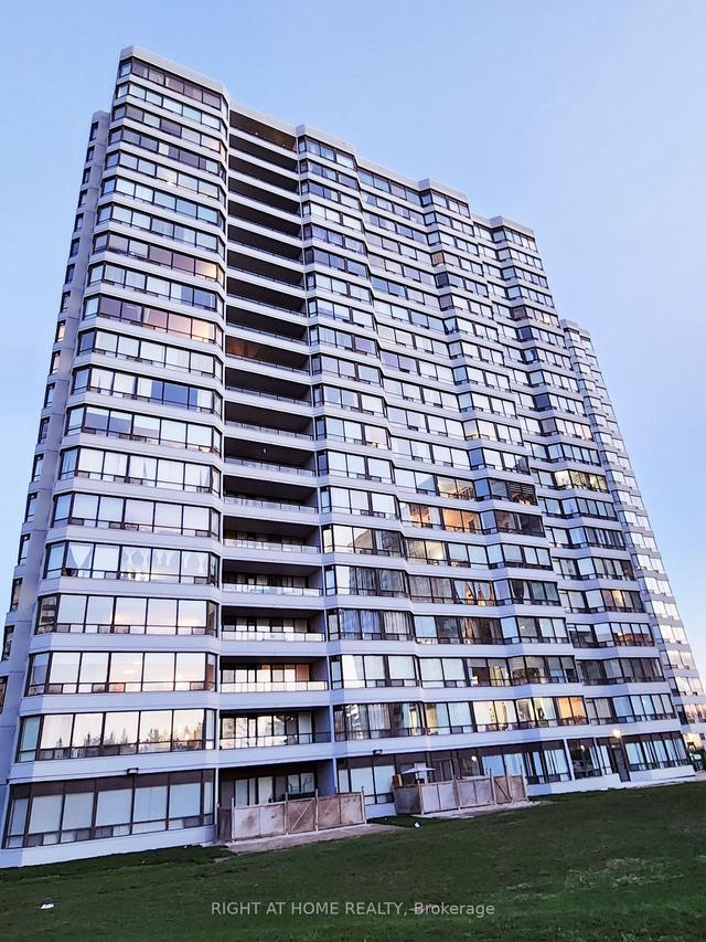 ph213 - 330 Alton Towers Circ, Condo with 2 bedrooms, 2 bathrooms and 2 parking in Toronto ON | Image 26