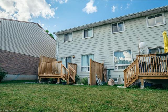 951 Oakview Avenue, House attached with 3 bedrooms, 1 bathrooms and 1 parking in Kingston ON | Image 23
